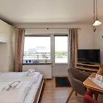 Apartamento Brandenburger Str. 1