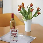 Brandenburger Str. 1 Apartamento *