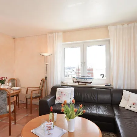 Apartment Brandenburger Str. 1 *